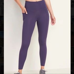 Old Navy PowerSoft 7/8-Length Side-Pocket Leggings